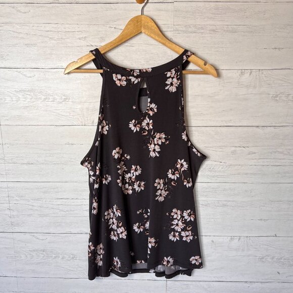 Torrid Tank Womens Size 1 Studio Knit High Neck Keyhole Back Floral Lightweight - Picture 11 of 15